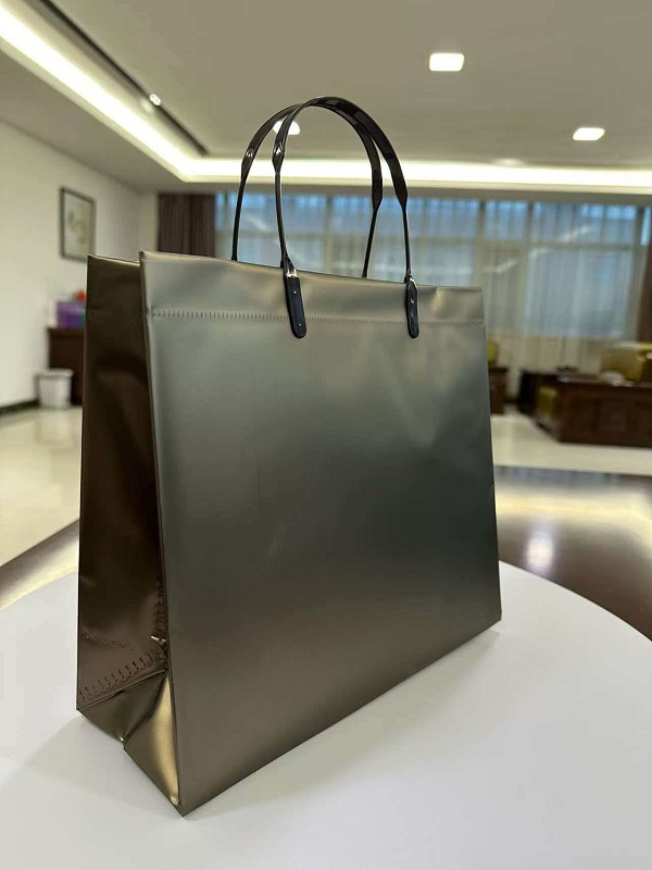 RGS PACKAGING lanceert nieuwe matte PP en PP gelamineerde draagtas